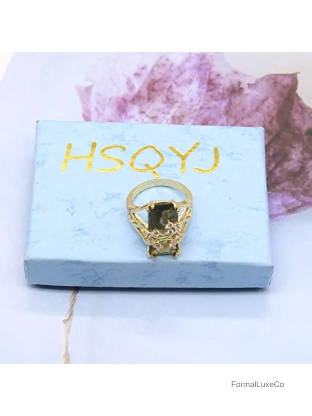 Luxury Champagne Crystal Flower Cocktail Engagement Ring 14k Gold Plated